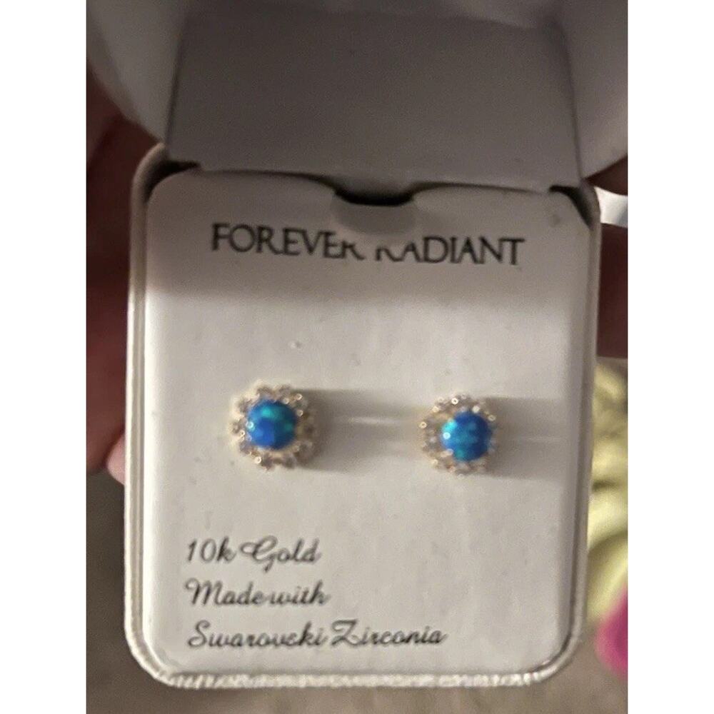 10k Yellow Gold Blue Swarovski Zirconia Stud Earrings XY813126G Forever Radiant
